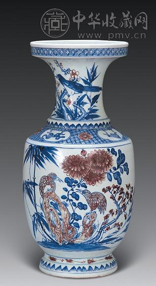 清乾隆 青花釉里红花鸟纹瓶