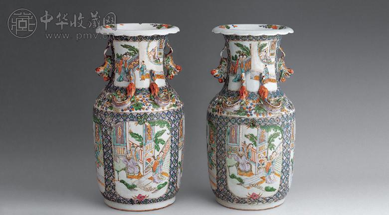 清 广彩开光人物葵口瓶(1对)