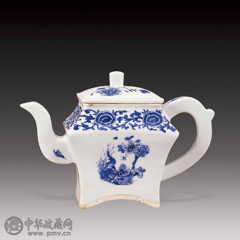 清 青花花鸟茶壶