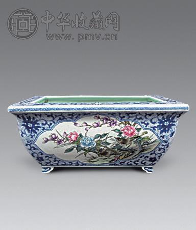 粉彩花鸟水仙盆