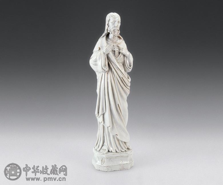 清 白釉耶稣像