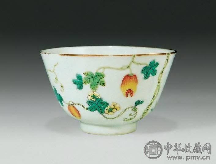 清光绪 粉彩过枝瓜纹碗