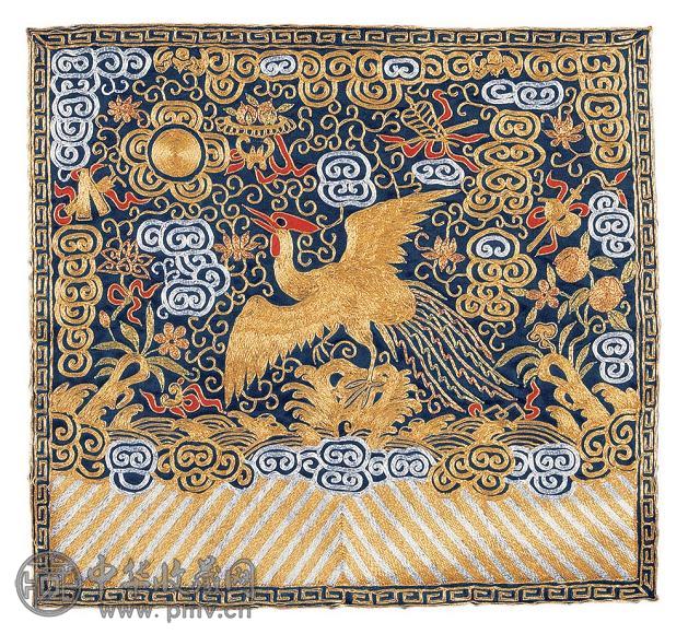 十九世纪 黑地盘金银绣五品白鹇补子