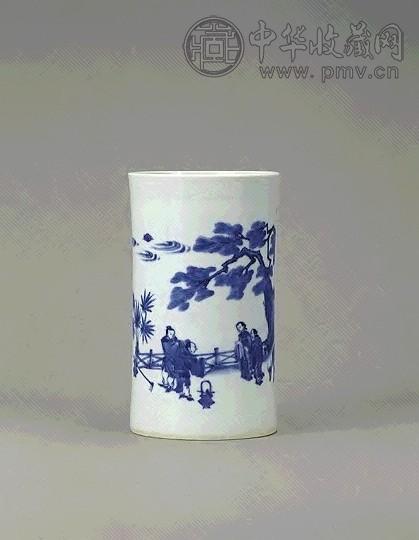 明崇祯 青花人物图笔筒