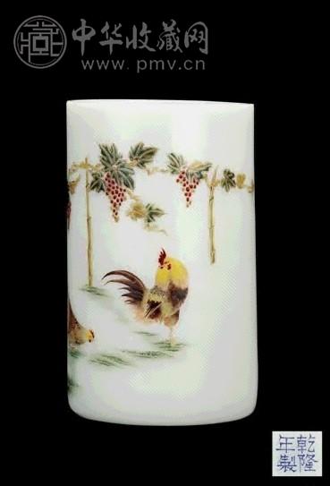 清 乾隆 白料画珐琅彩笔筒