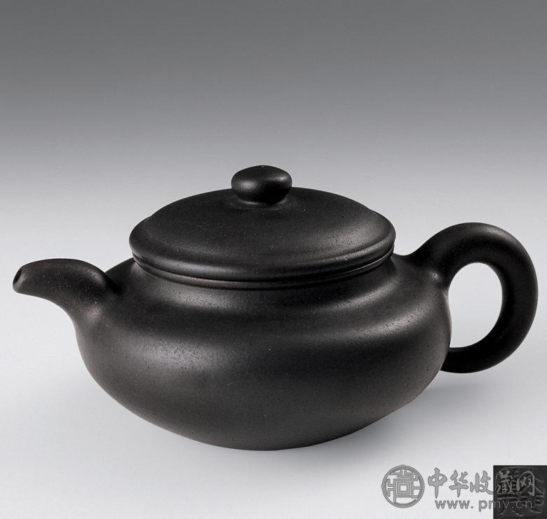 民国 程盘根款灰泥大盖扁腹壶