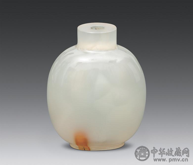 清代乾隆 玛瑙烟壶