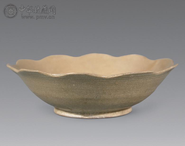 五代 越窑花口洗