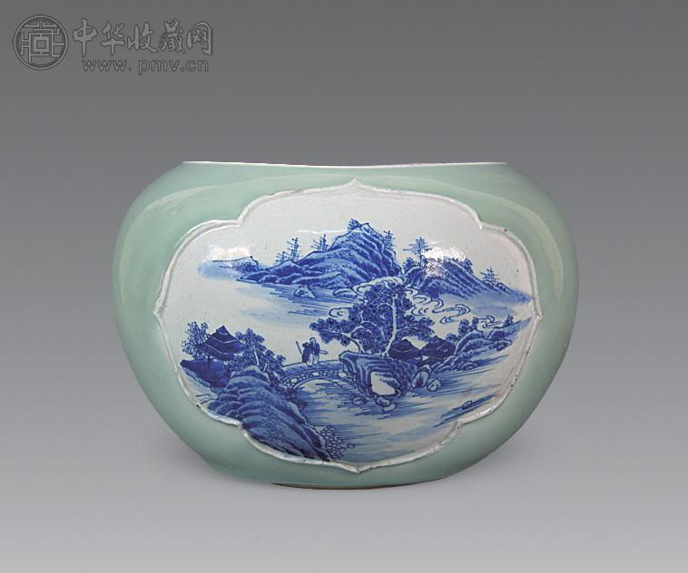 清光绪 豆青地青花开光山水纹洗