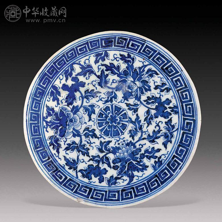 清乾隆 青花花卉圆形瓷板