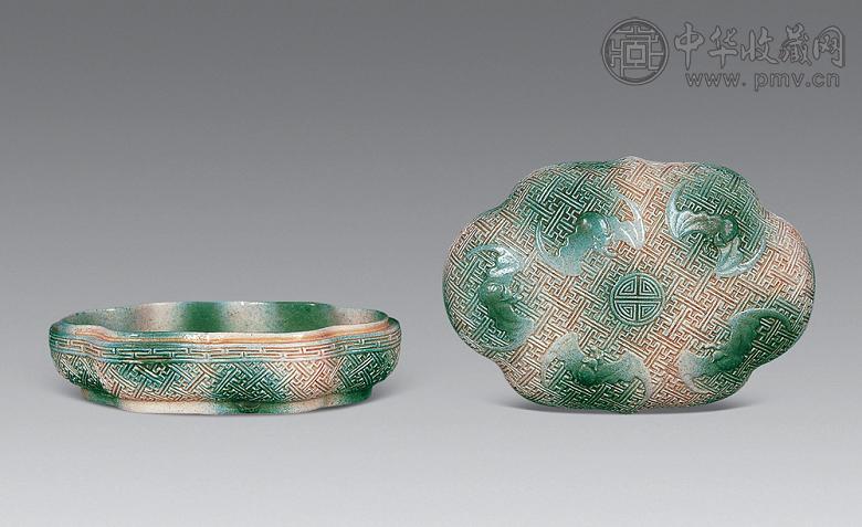 清晚期 雕瓷福寿盖盒