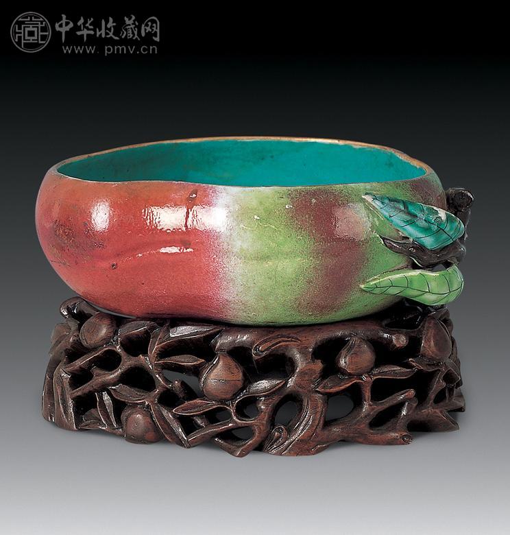 民国 粉彩桃形洗