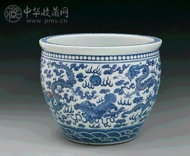 清同治 青花海水云龙舞狮纹大缸