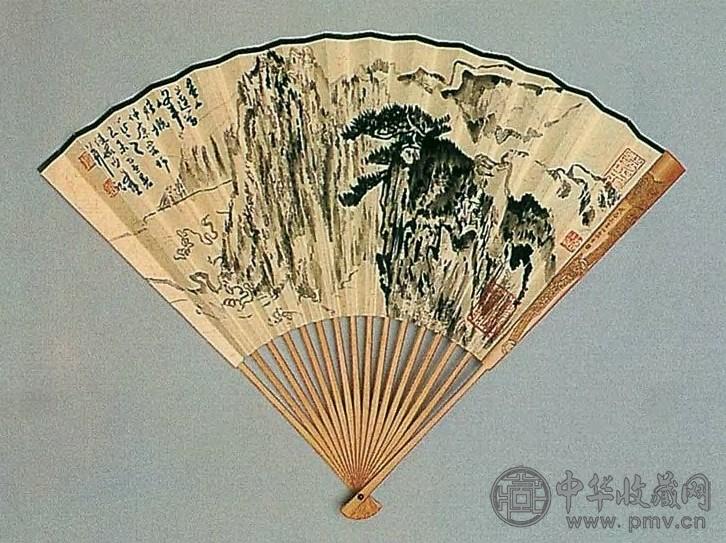陆俨少 1979年作 黄山莲花峰 扇面 水墨纸本