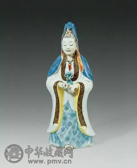 清乾隆 粉彩瓷塑观音