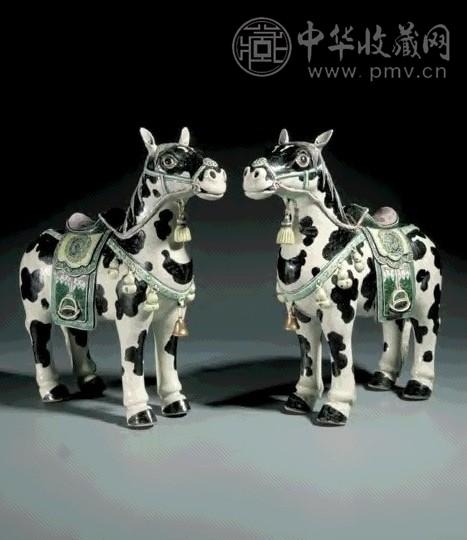 十九世纪 出口瓷粉彩马(1对)