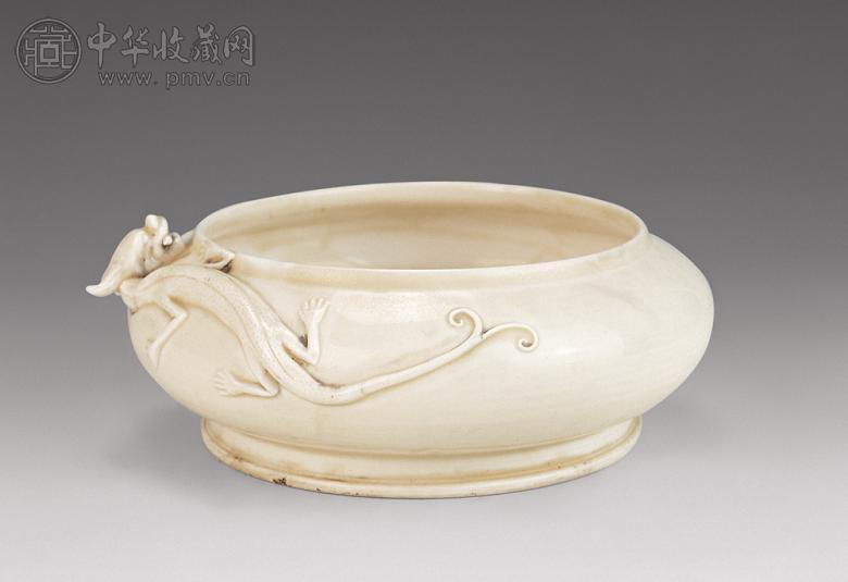 清 德化窑螭龙纹洗