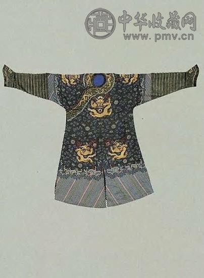 道光 纳锦绣蓝地云龙纹蟒袍 清道光时期