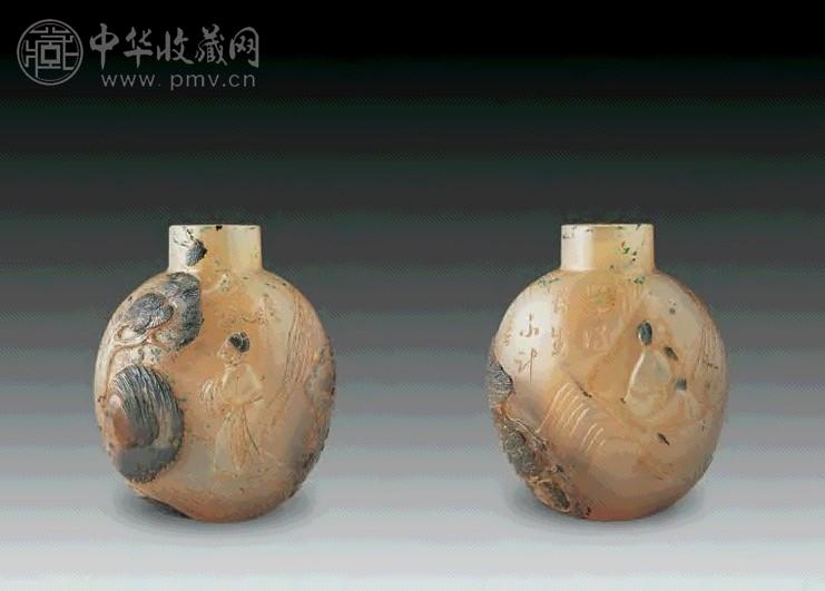 清 玛瑙巧作米芾拜石鼻烟壶