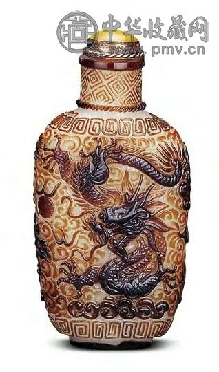 清 白料套褐色龙凤纹烟壶