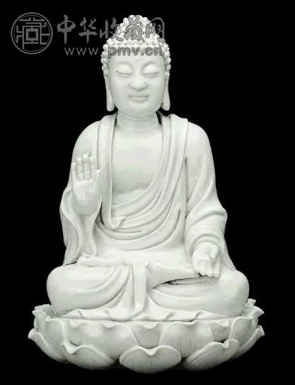 清中期 德化窑释伽牟尼像