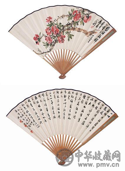 王个簃 花卉图 成扇 设色纸本