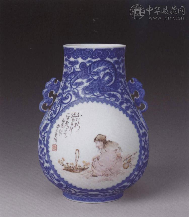 民国 王琦绘粉彩人物双龙耳瓶